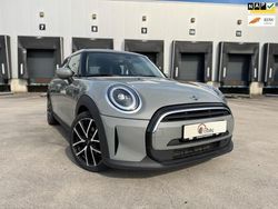 Grijs Gebruikt 2021 Mini Cooper Hatchback | € 17.450 (Eerlijke prijs)