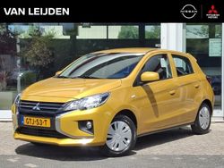 Geel, metallic lak Gebruikt 2024 Mitsubishi Space Star Active Hatchback | € 16.950 (Iets duurder)