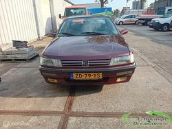 Rood Gebruikt 1991 Peugeot 605 Sedan | € 4.950