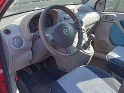 Rood Gebruikt 2004 Fiat Panda Dynamic Hatchback | € 1.250