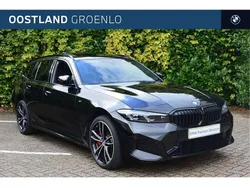 Zwart, metallic lak Gebruikt 2024 BMW 320 Executive Stationwagen | € 48.450 (Duur)