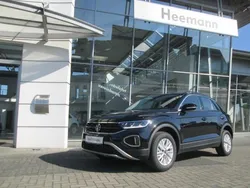 Zwart Gebruikt 2022 VW T-Roc Life SUV | € 29.287 (Duur)