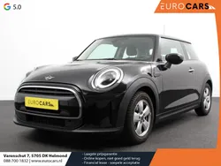 Zwart Gebruikt 2022 Mini Cooper Essential Hatchback | € 22.890 (Eerlijke prijs)