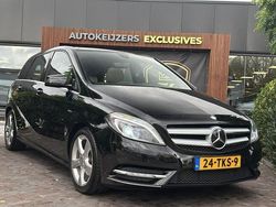 Zwart Gebruikt 2012 Mercedes B200 Ambition MPV | € 11.900 (Eerlijke prijs)