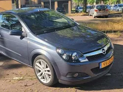 Blauw Gebruikt 2006 Opel Astra Cabriolet Enjoy Cabriolet | € 1.500 (Super prijs)