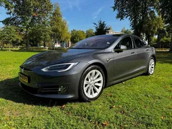Grijs Gebruikt 2017 Tesla Model S Sedan | € 23.900 (Eerlijke prijs)