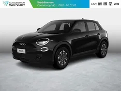 Nero onice (zwart mica) Nieuw 2025 Fiat 600 SUV | € 30.090 (Goede deal)
