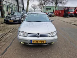Grijs Gebruikt 1998 VW Golf IV Hatchback | € 1.150
