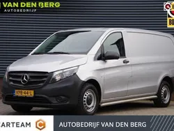 Grijs Gebruikt 2022 Mercedes Vito MPV | € 26.850 (Eerlijke prijs)