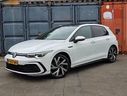 Wit Gebruikt 2020 VW Golf VIII R-line Hatchback | € 14.999 (Iets duurder)