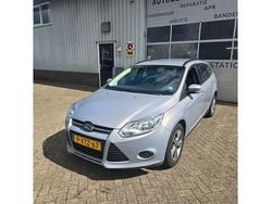 Grijs, andere lak Gebruikt 2014 Ford Focus Stationwagen | € 5.950 (Eerlijke prijs)