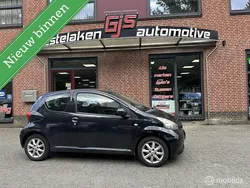 Zwart Gebruikt 2006 Toyota Aygo Hatchback | € 1.249 (Goede deal)