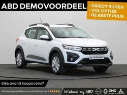 Wit Gebruikt 2024 Dacia Sandero Expression Hatchback | € 19.245 (Super prijs)