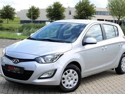 Grijs Gebruikt 2012 Hyundai i20 Hatchback | € 6.499 (Eerlijke prijs)
