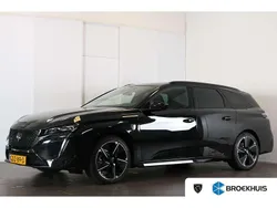 Zwart Gebruikt 2024 Peugeot e-308 SW GT Stationwagen | € 32.400 (Eerlijke prijs)