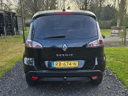Zwart Gebruikt 2013 Renault Mégane III Authentique Hatchback | € 7.750 (Duur)