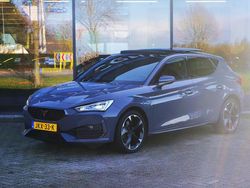 Grijs (metallic) Gebruikt 2022 Cupra Leon Hatchback | € 27.900 (Eerlijke prijs)