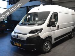 Wit Gebruikt 2024 Citroën Jumper MPV | € 30.950