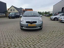 Grijs Gebruikt 2007 Toyota Yaris Sol Hatchback | € 4.250 (Goede deal)