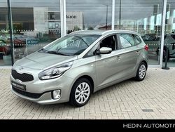 Grijs Gebruikt 2016 Kia Carens MPV | € 14.795 (Eerlijke prijs)