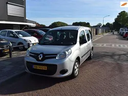 Grijs Gebruikt 2014 Renault Kangoo Expression MPV | € 8.400 (Goede deal)