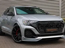Grijs Nieuw 2025 Audi Q8 S-Line SUV | € 159.950