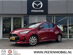 Formal red Gebruikt 2023 Mazda 2 Hatchback | € 26.490 (Iets duurder)