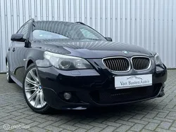 Zwart, metallic lak Gebruikt 2005 BMW 545 M Sport Stationwagen | € 19.995