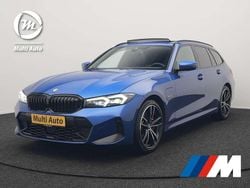 Blauw Gebruikt 2023 BMW 330e M Sport Stationwagen | € 42.420 (Goede deal)