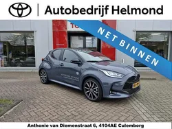 Grijs Gebruikt 2025 Toyota Yaris Sport Hatchback | € 36.900 (Iets duurder)
