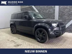Zwart Gebruikt 2025 Land Rover Defender Black Edition SUV | € 99.900 (Goede deal)