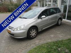 Zilver Gebruikt 2005 Peugeot 307 Stationwagen | € 1.460 (Eerlijke prijs)