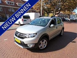 Grijs Gebruikt 2016 Dacia Sandero Lauréate Hatchback | € 8.644 (Eerlijke prijs)
