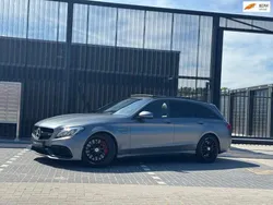 Grijs Gebruikt 2017 Mercedes C63 AMG AMG Stationwagen | € 39.990 (Duur)