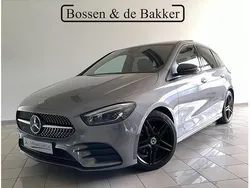 Grijs Gebruikt 2022 Mercedes B180 Business MPV | € 31.950
