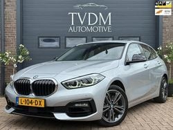 Grijs Gebruikt 2021 BMW 120 Executive Hatchback | € 25.295 (Super prijs)