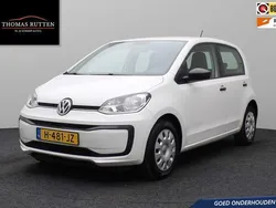 Wit Gebruikt 2016 VW up! move up! Hatchback | € 6.250 (Eerlijke prijs)