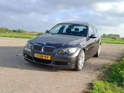 Grijs Gebruikt 2005 BMW 325 Sedan | € 8.950 (Duur)