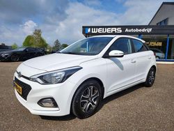 Wit Gebruikt 2020 Hyundai i20 Comfort Hatchback | € 13.700 (Eerlijke prijs)