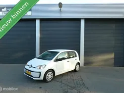 Wit Gebruikt 2018 VW up! take up! Hatchback | € 9.995 (Eerlijke prijs)