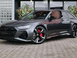 Grijs Gebruikt 2023 Audi RS6 Performance Stationwagen | € 164.500