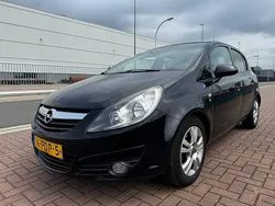 Zwart Gebruikt 2011 Opel Corsa Hatchback | € 1.999 (Eerlijke prijs)