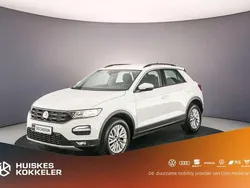 Wit Gebruikt 2022 VW T-Roc Style SUV | € 24.900 (Eerlijke prijs)