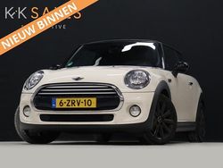Wit Gebruikt 2015 Mini Cooper Business Hatchback | € 9.940 (Super prijs)