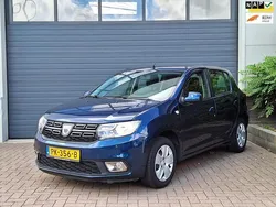 Blauw Gebruikt 2017 Dacia Sandero Lauréate Hatchback | € 9.995 (Eerlijke prijs)