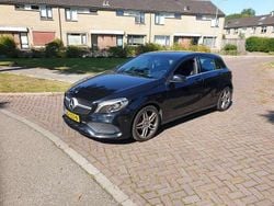 Zwart Gebruikt 2018 Mercedes A180 Business Stationwagen | € 9.250
