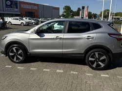 Grijs Gebruikt 2016 Nissan Qashqai SUV | € 11.999 (Goede deal)
