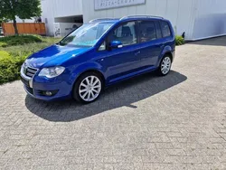 Blauw Gebruikt 2009 VW Touran Highline MPV | € 9.450
