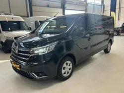 Zwart Nieuw 2024 Renault Trafic Van | € 34.750