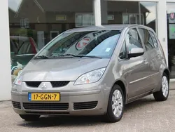 Grijs Gebruikt 2008 Mitsubishi Colt Invite+ Hatchback | € 3.500 (Iets duurder)